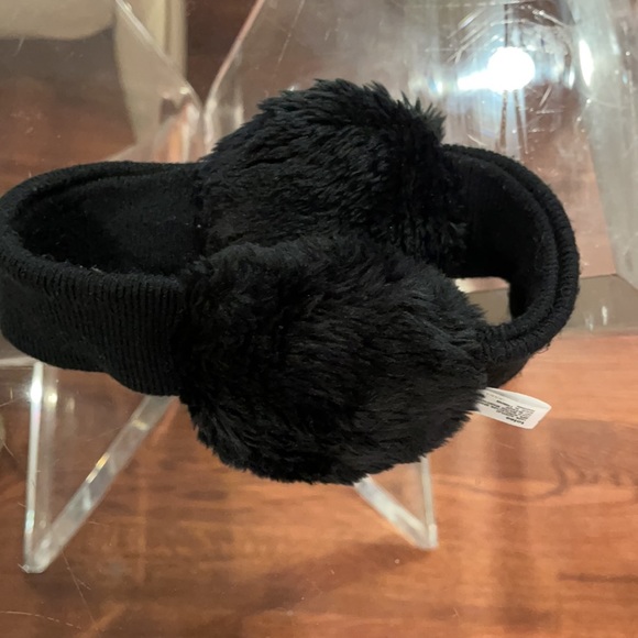 Totes black soft warm  fur ear muffs - Picture 2 of 2